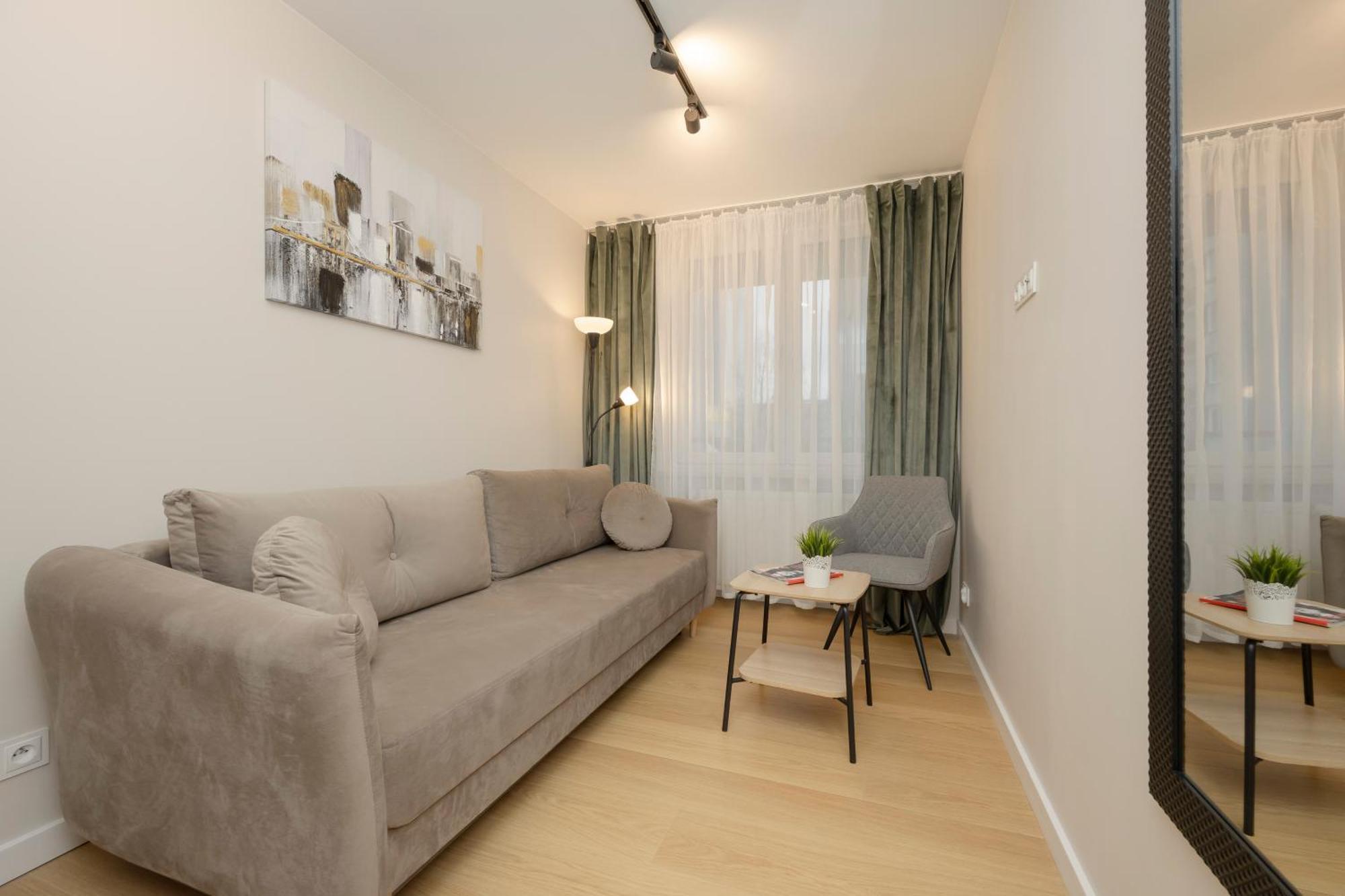 Comfortable Apartment Warsaw Wola & Balcony By Noclegi Renters 외부 사진