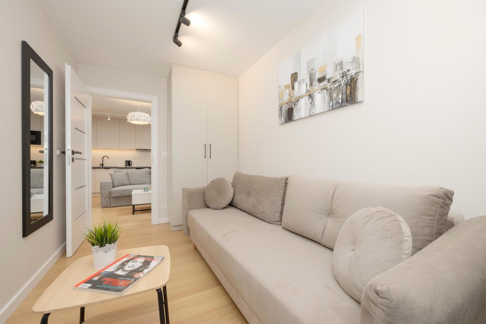 Comfortable Apartment Warsaw Wola & Balcony By Noclegi Renters 외부 사진